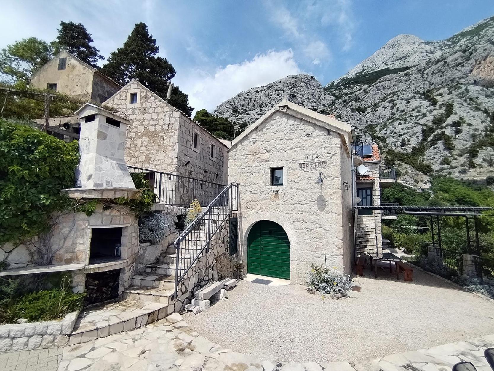 Villa Bepo I Ivo Makarska Bagian luar foto